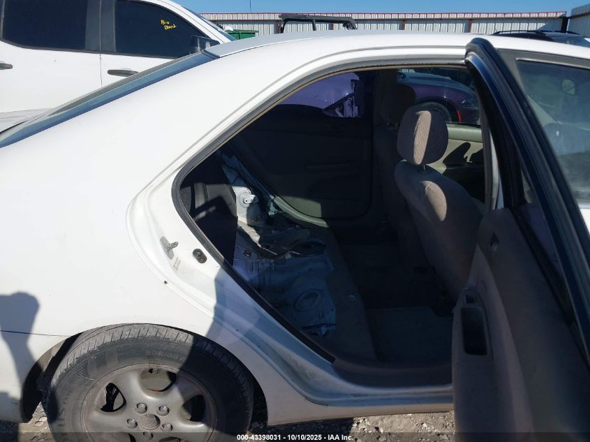 2003 Toyota Camry Le VIN: JTDBE32KX30167528 Lot: 43398031