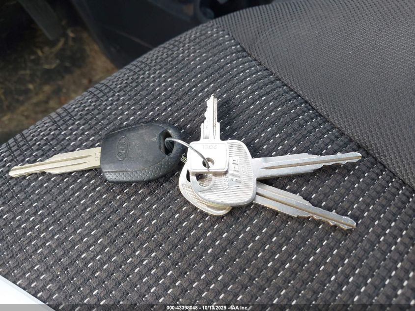 2006 Kia Sportage Ex V6/Lx V6 VIN: KNDJE723767242449 Lot: 43398048