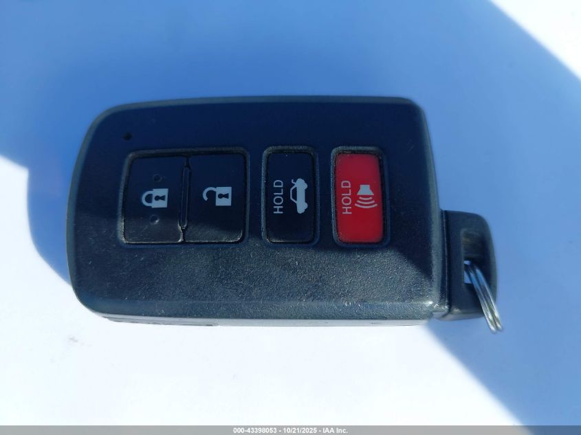 2012 Toyota Camry Hybrid Xle VIN: 4T1BD1FK4CU017565 Lot: 43398053