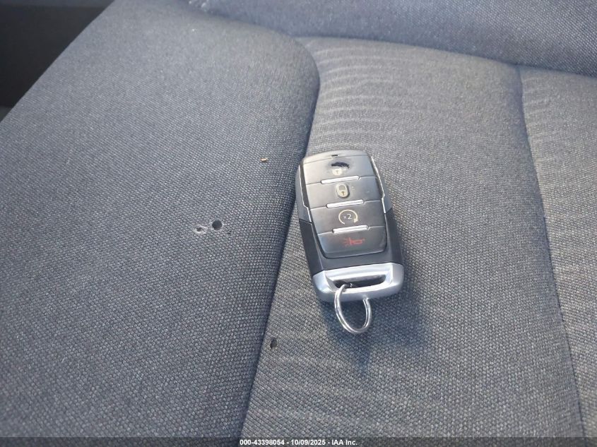 2022 Ram 1500 Big Horn 4X4 6'4 Box VIN: 1C6SRFBT5NN181140 Lot: 43398054