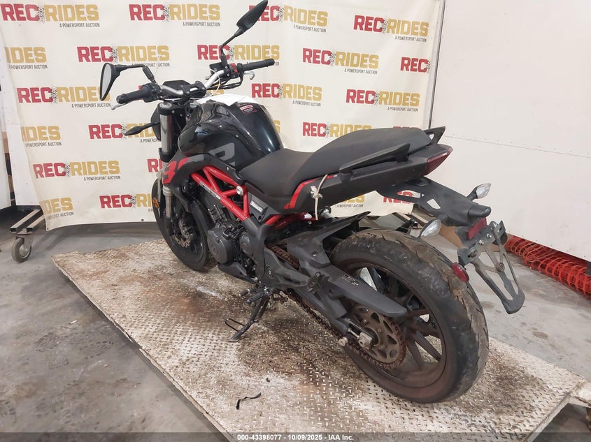 LBBPHE040PBE66398 2023 BENELLI  photo no. 3