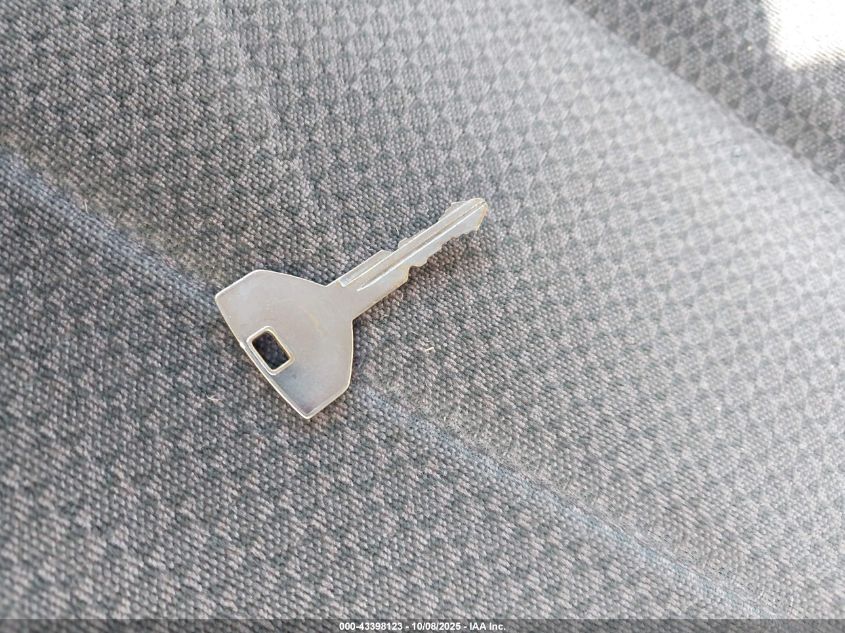 2002 Dodge Ram 1500 St VIN: 3D7HA18Z62G207943 Lot: 43398123