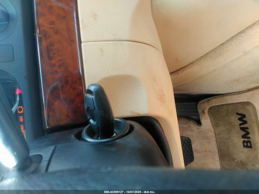 2001 BMW 530Ia VIN: WBADT63481CF04564 Lot: 43398127