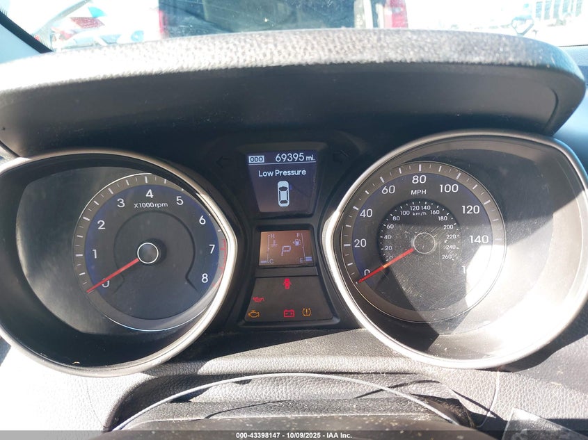 KMHD35LH5GU316015 2016 HYUNDAI ELANTRA photo no. 7