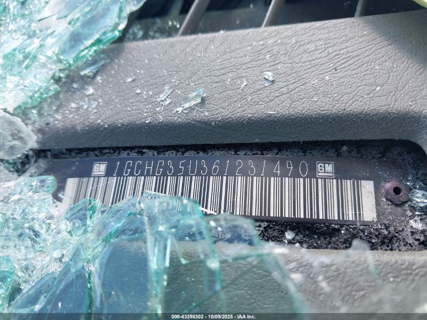 2006 Chevrolet Express Work Van VIN: 1GCHG35U361231490 Lot: 43398302