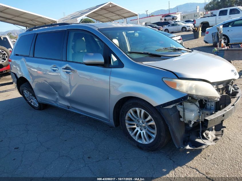 TOYOTA SIENNA XLE V6 8 PASSENGER