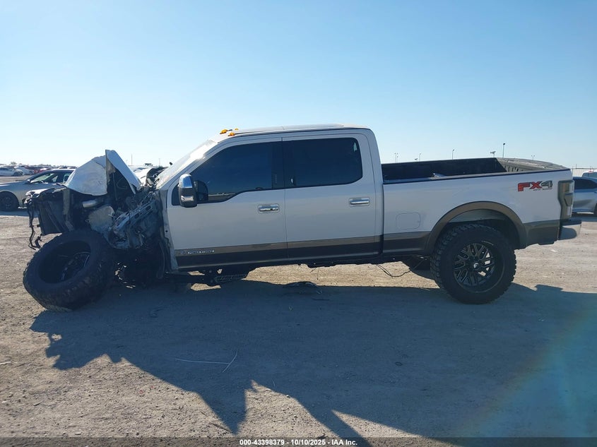 2017 Ford F-350 Lariat VIN: 1FT8W3BTXHED51054 Lot: 43398379