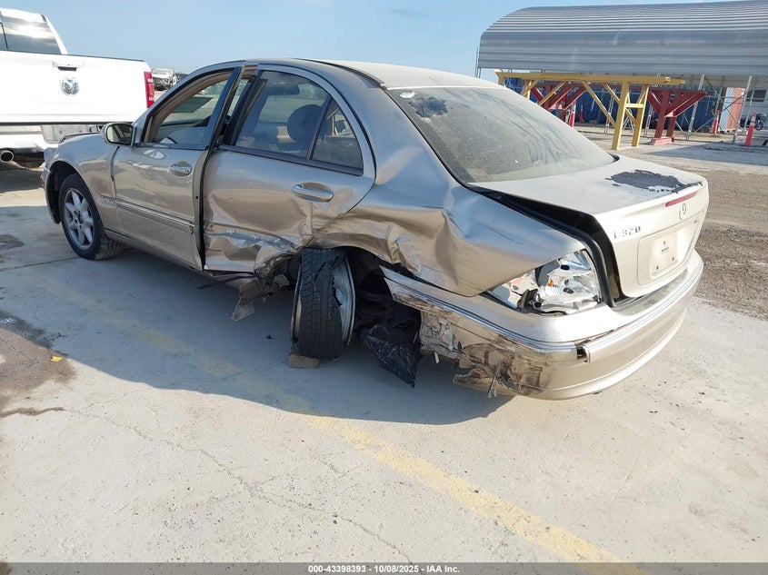 2004 Mercedes-Benz C 320 Sport WDBRF64J74F450497 photo #4