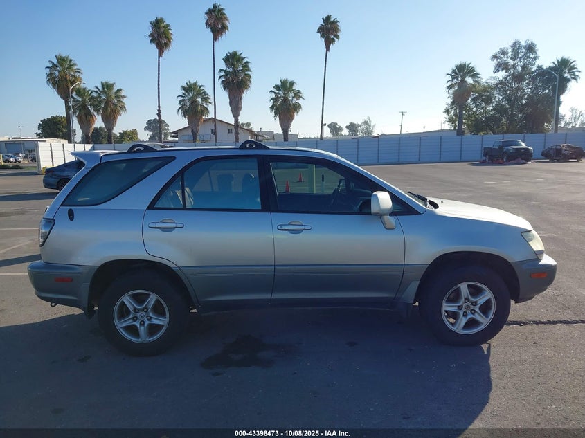 2001 Lexus Rx 300 VIN: JTJGF10U610117988 Lot: 43398473