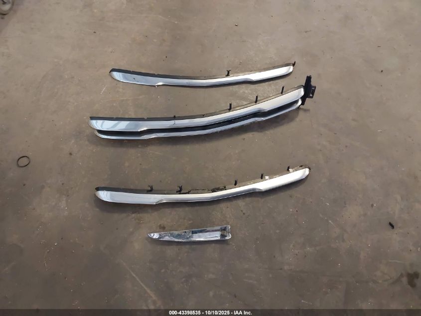 2012 Chrysler Town & Country Touring-L VIN: 2C4RC1CG6CR383045 Lot: 43398535