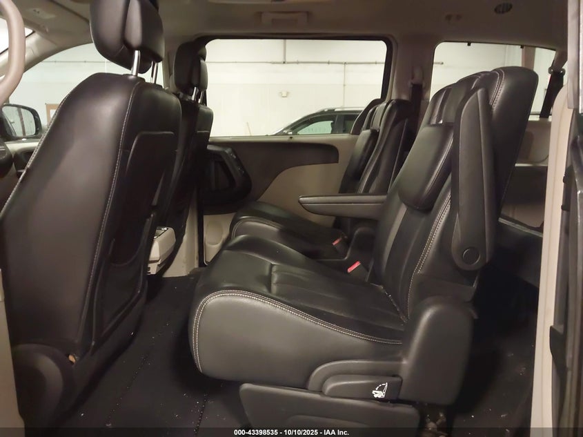 2012 Chrysler Town & Country Touring-L VIN: 2C4RC1CG6CR383045 Lot: 43398535