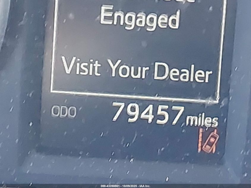 2018 Toyota Rav4 Le VIN: JTMBFREV3JJ725846 Lot: 43398561