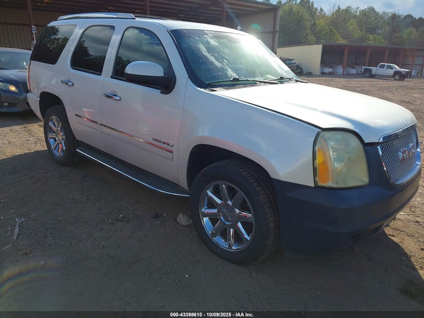 GMC YUKON DENALI