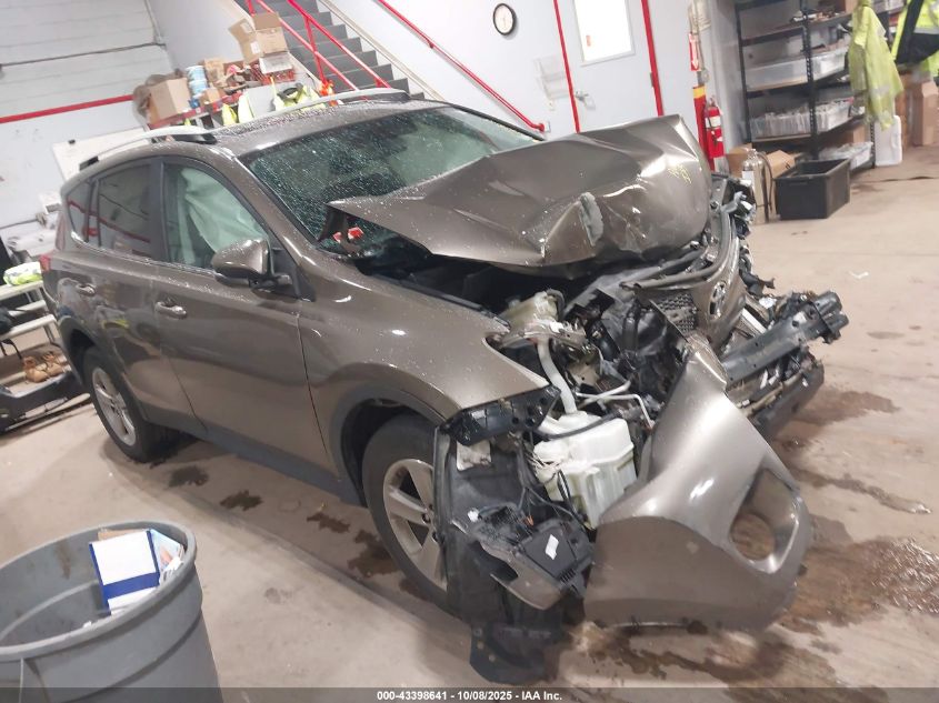 2015 Toyota Rav4 Xle VIN: 2T3RFREV0FW319076 Lot: 43398641