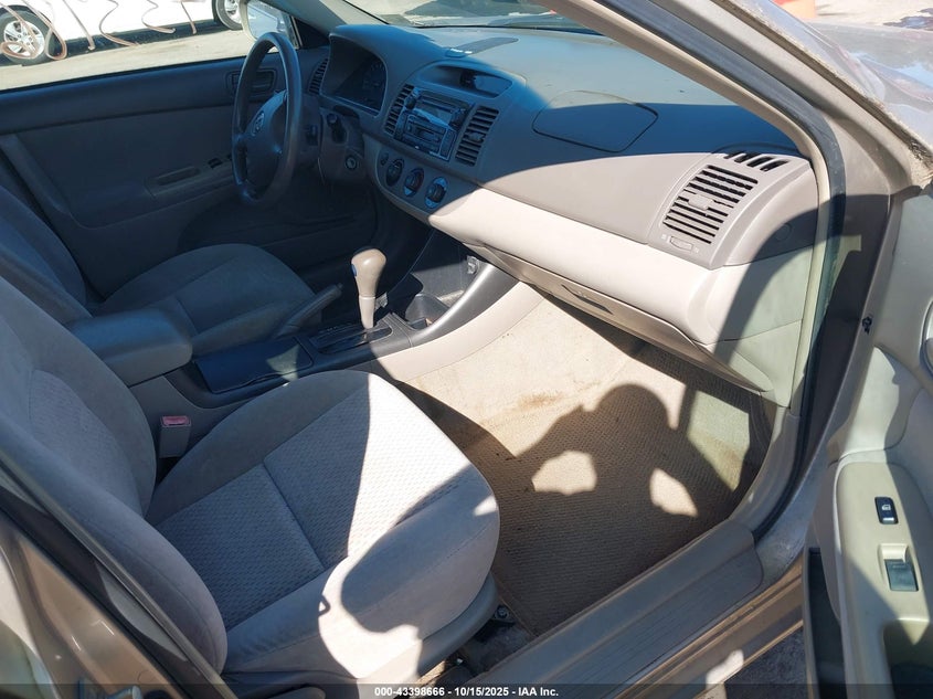 4T1BE32K63U765300 2003 TOYOTA CAMRY photo no. 5