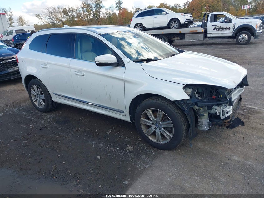 VOLVO XC60 T6 DRIVE-E