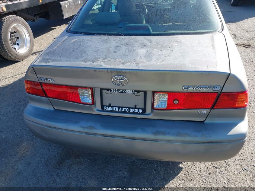 2000 Toyota Camry Xle V6 VIN: JT2BF28K5Y0289048 Lot: 43398714