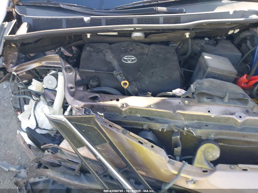 2018 Toyota Sienna Le 8 Passenger VIN: 5TDKZ3DC7JS902308 Lot: 43398785