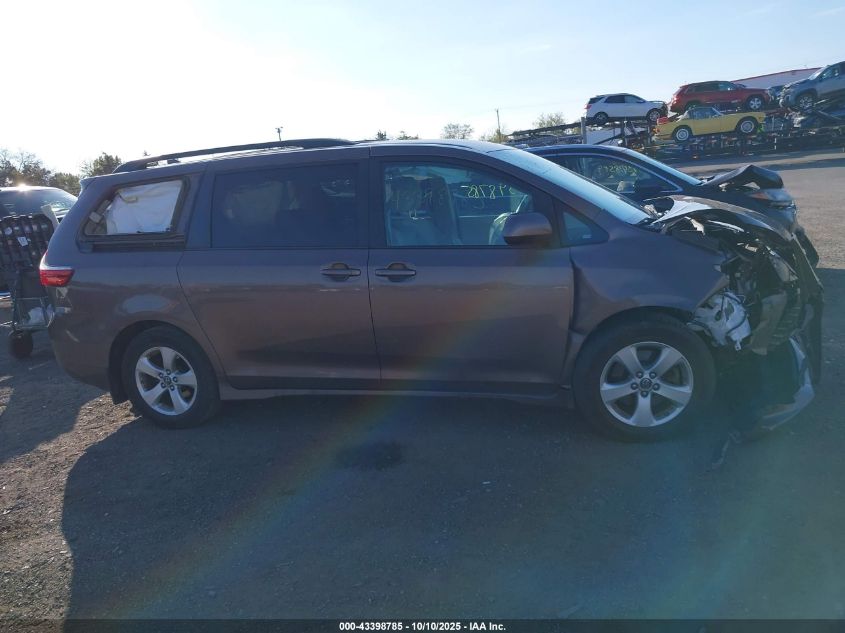 2018 Toyota Sienna Le 8 Passenger VIN: 5TDKZ3DC7JS902308 Lot: 43398785