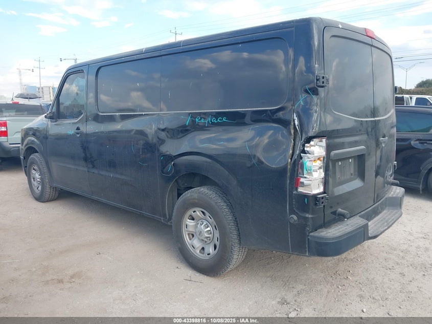1N6AF0KX8DN113701 2013 NISSAN NV photo no. 3