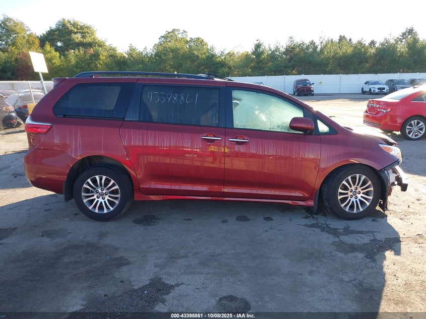 5TDYZ3DC8LS046997 2020 TOYOTA SIENNA photo no. 13