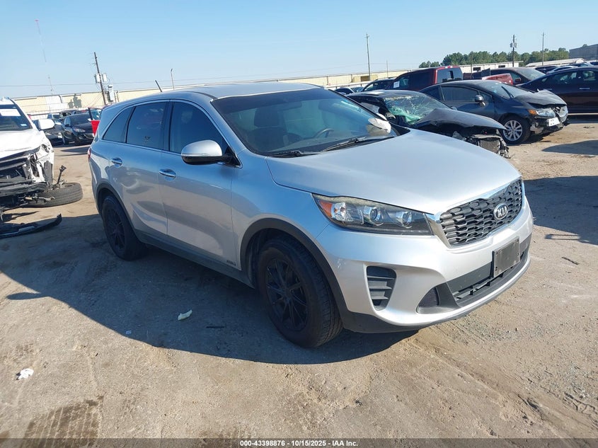 KIA SORENTO 3.3L LX