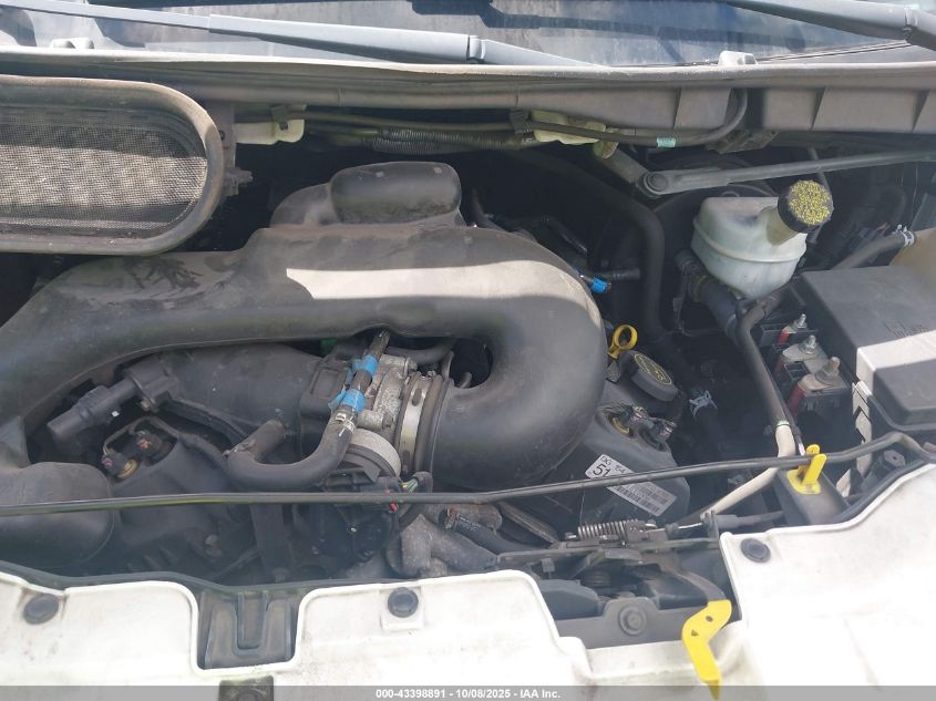 2015 Ford Transit-250 VIN: 1FTNR1ZM1FKA55092 Lot: 43398891