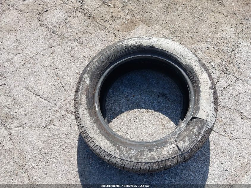 2019 Chevrolet Equinox Lt VIN: 2GNAXLEX8K6156991 Lot: 43398898