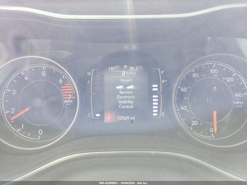 2019 Jeep Cherokee Latitude Plus 4X4 VIN: 1C4PJMLB8KD465816 Lot: 43398951