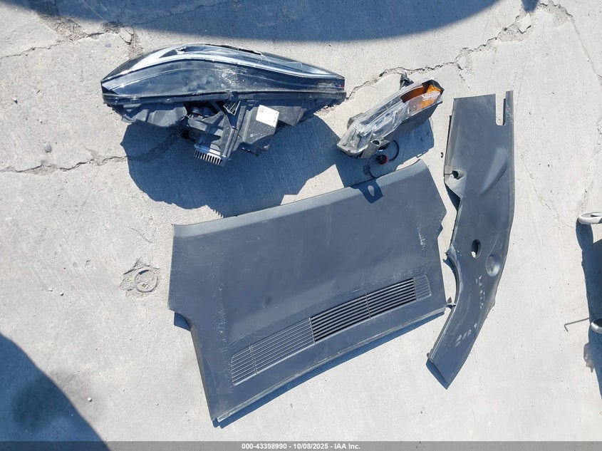 2023 Tesla Model S Dual Motor All-Wheel Drive/Standard Range VIN: 5YJSA1E51PF529274 Lot: 43398990