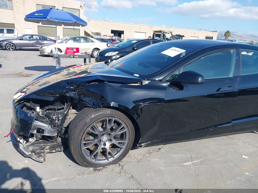 2023 Tesla Model S Dual Motor All-Wheel Drive/Standard Range VIN: 5YJSA1E51PF529274 Lot: 43398990