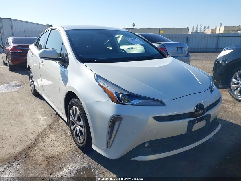TOYOTA PRIUS XLE AWD-E