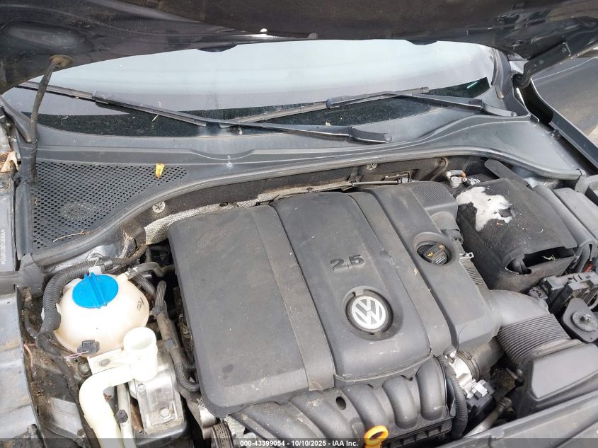 2012 Volkswagen Passat 2.5L Se VIN: 1VWBH7A3XCC032621 Lot: 43399054