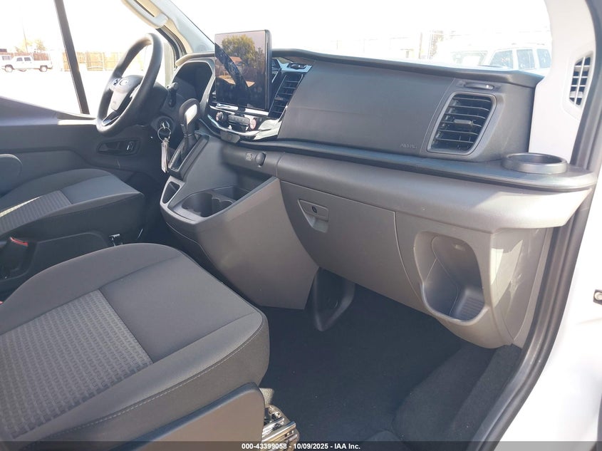 2025 FORD TRANSIT-350 PASSENGER VAN XLT 1FBAX9Y89SKA40295