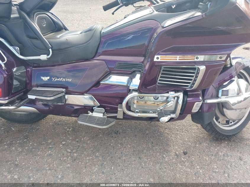 1995 Honda Gl1500 Se12 VIN: 1HFSC2237SA702984 Lot: 43399073