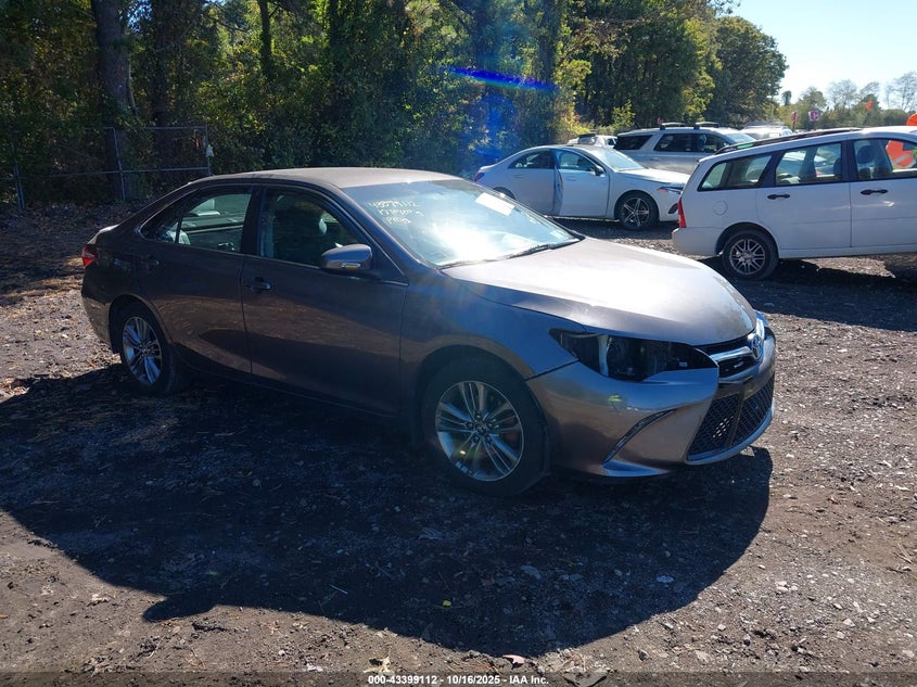 TOYOTA CAMRY LE