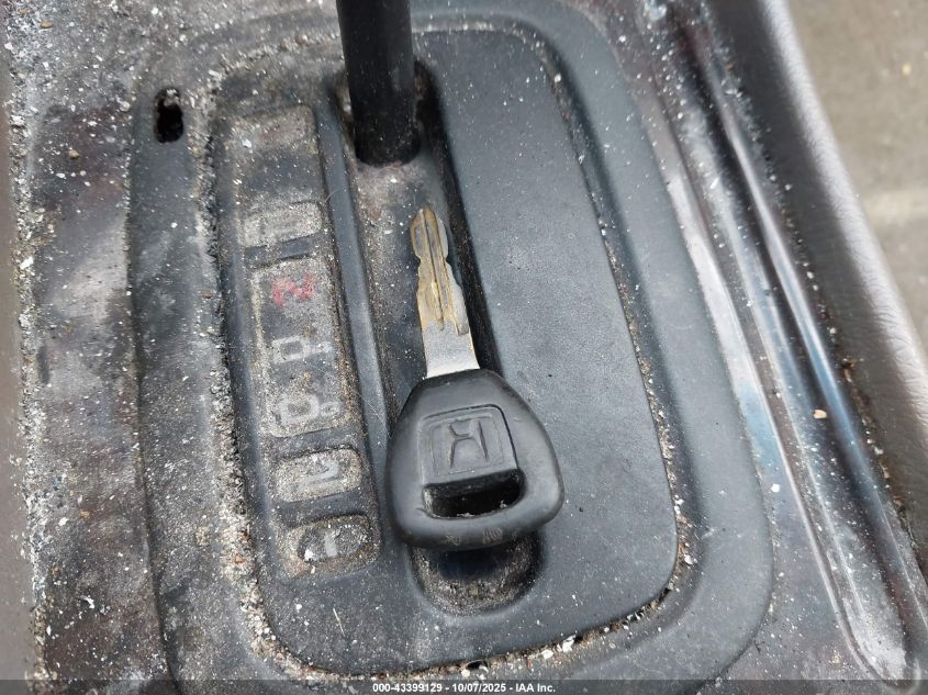 2000 Honda Accord 3.0 Ex VIN: 1HGCG1658YA085999 Lot: 43399129