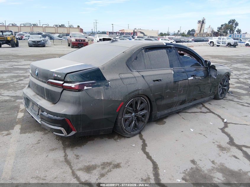 Vin: wby83eh06rcp72413, lot: 43893936, bmw i7 m70 20244