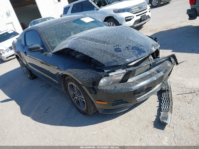 FORD MUSTANG V6 PREMIUM