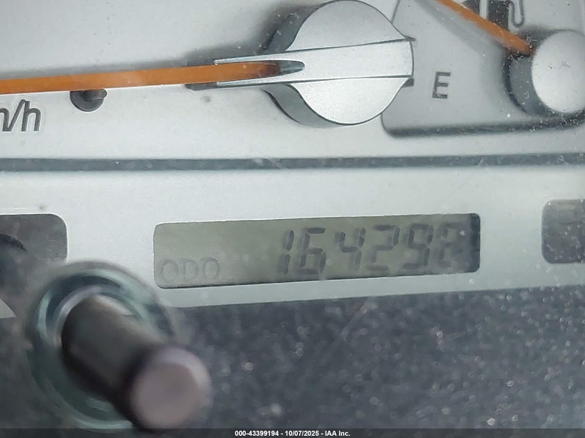 2002 Toyota Camry Se V6 VIN: 4T1BF30K42U505024 Lot: 43399194