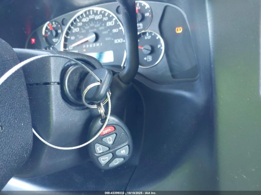 2011 Chevrolet Express 2500 Work Van VIN: 1GCWGFBA8B1152894 Lot: 43399333