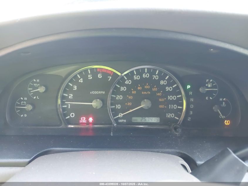 2005 Toyota Sequoia Sr5 V8 VIN: 5TDBT44A05S239823 Lot: 43399339