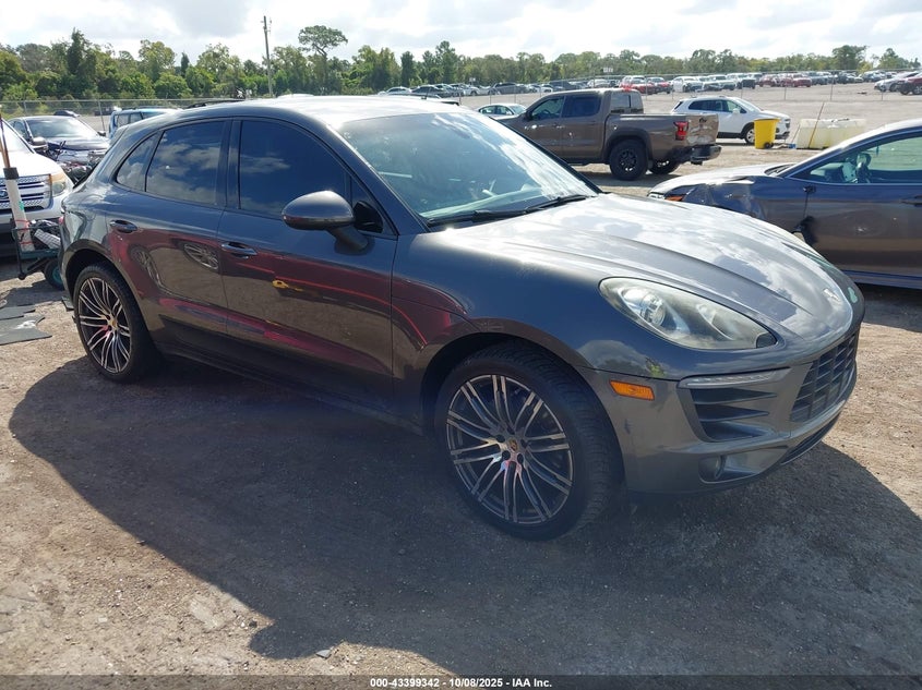 PORSCHE MACAN S
