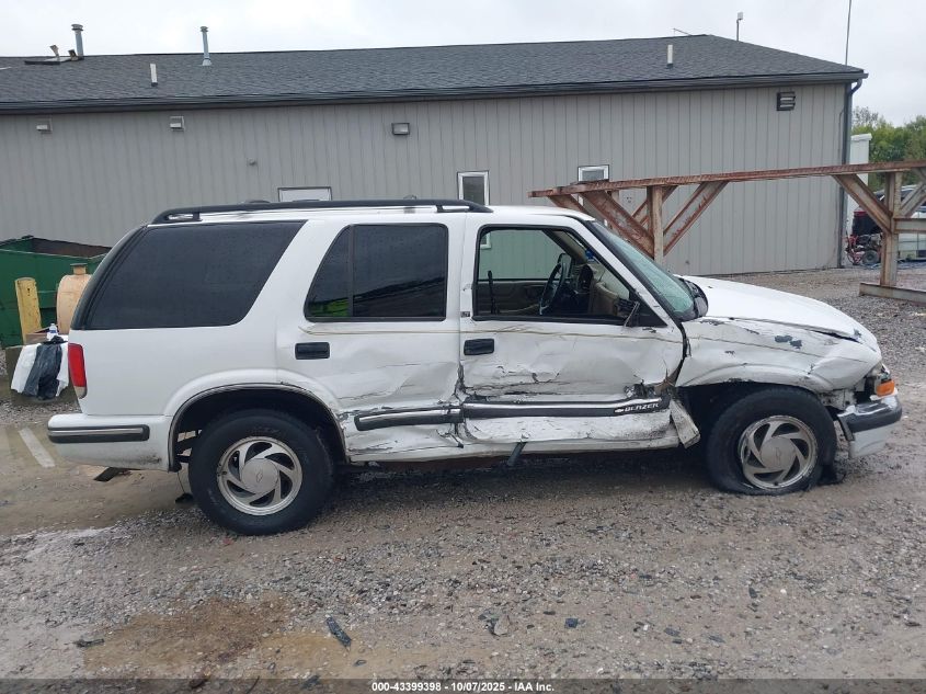 1999 Chevrolet Blazer Ls/Lt/Trailblazer VIN: 1GNDT13W7X2107938 Lot: 43399398