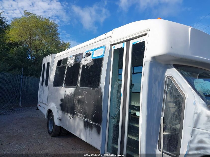 2011 Ford E-450 Cutaway VIN: 1FDFE4FS3BDB10110 Lot: 43399436