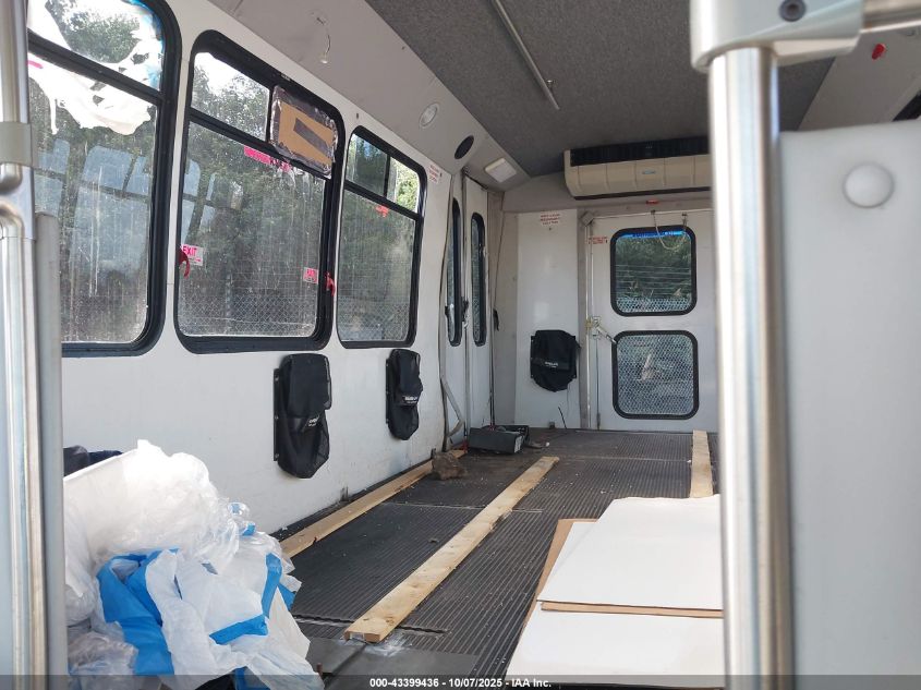 2011 Ford E-450 Cutaway VIN: 1FDFE4FS3BDB10110 Lot: 43399436