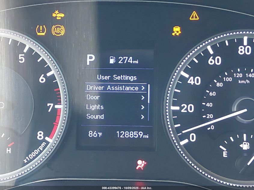 2019 Hyundai Santa Fe Se VIN: 5NMS23AD9KH136183 Lot: 43399476