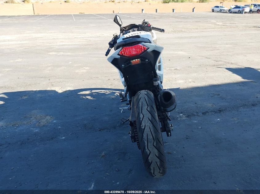 2017 Kawasaki Ex300 A VIN: JKAEX8A10HDA32455 Lot: 43399478