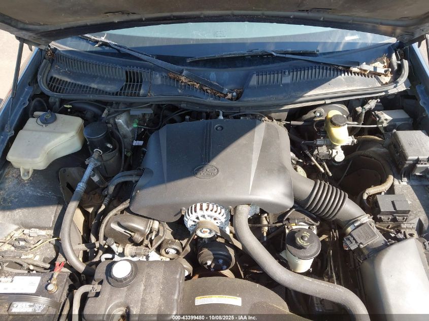 1998 Lincoln Town Car Executive VIN: 1LNFM81W7WY661515 Lot: 43399480