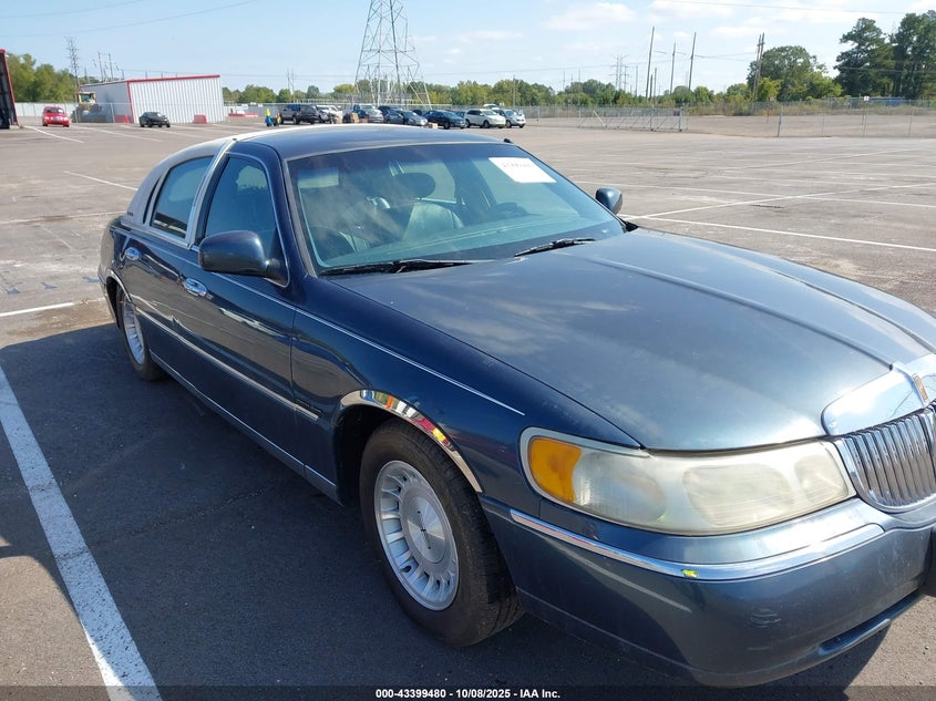 1998 Lincoln Town Car Executive